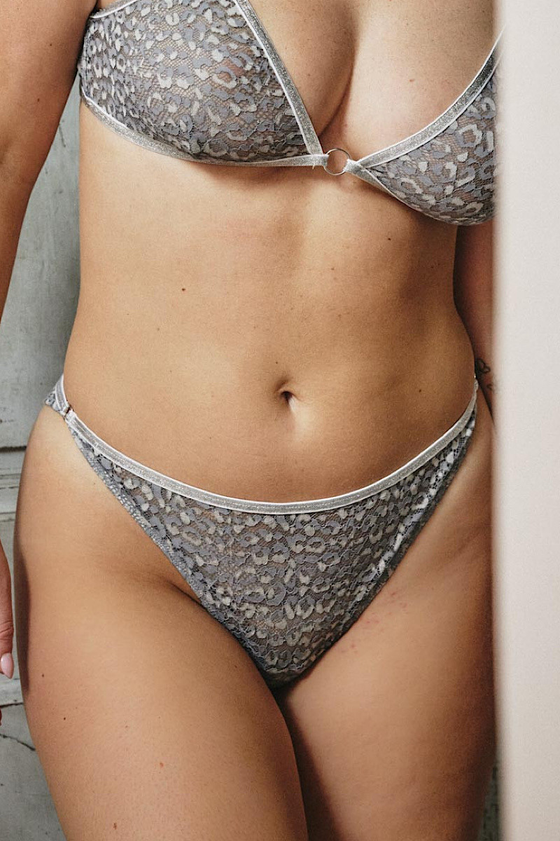 Tanga Théa Grey Leo